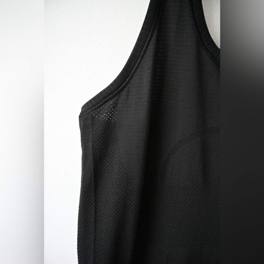 Lululemon Athletica "Swiftly" Racerback New With Tags - Picture 4 of 6